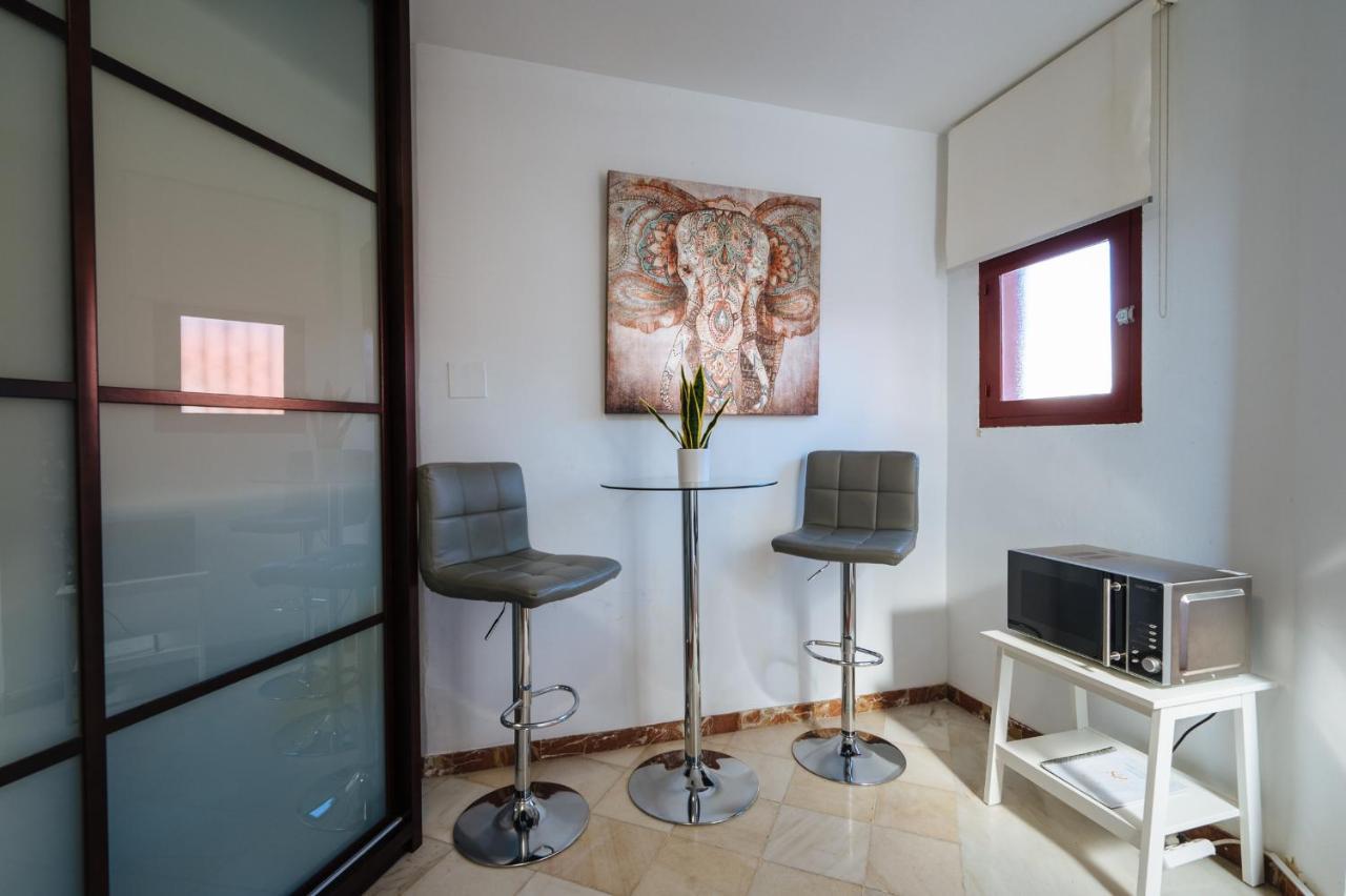 Atico Lujo Junto A La Catedral. Giralda Apartman Sevilla Kültér fotó